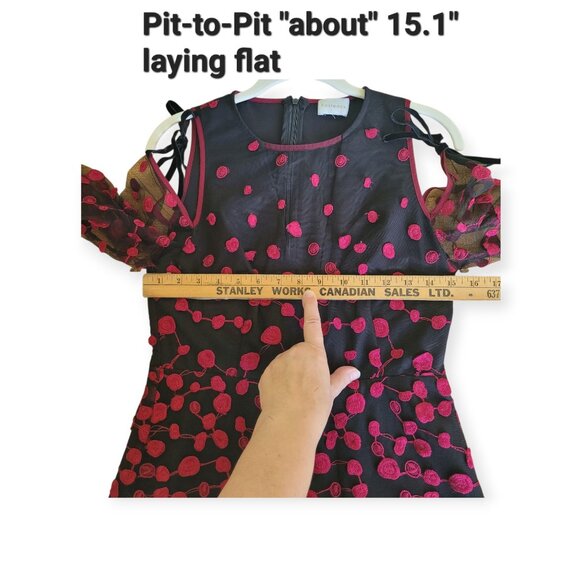 XS Foxiedox Embroidered Cut-Out Shoulder Dress - Picture 4 of 7